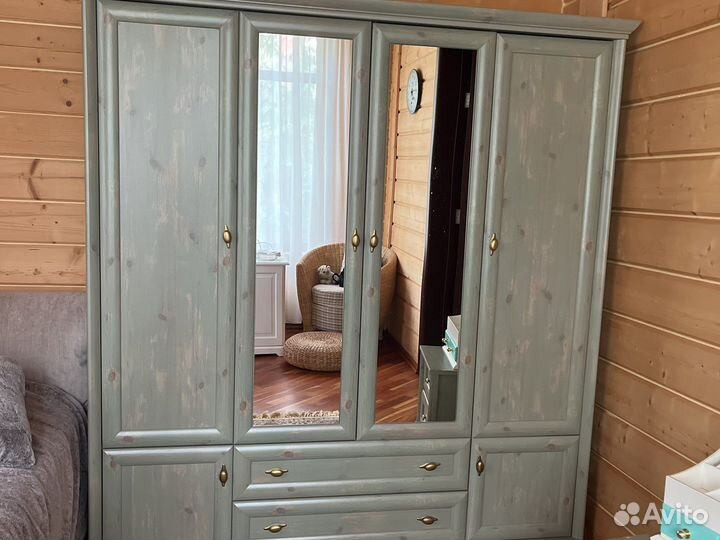 Шкаф для одежды