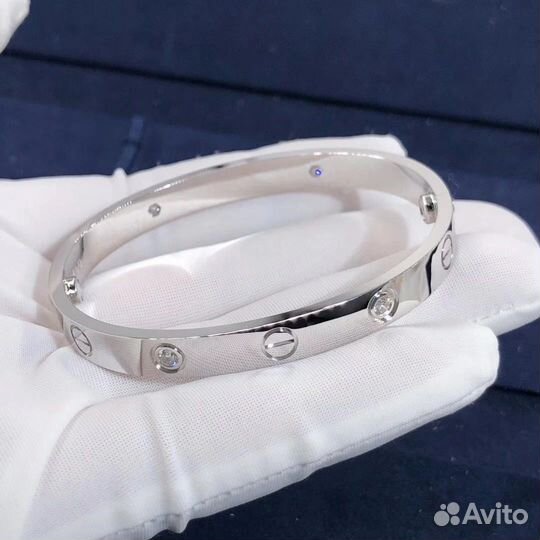 Браслет Cartier Love с 3 бриллиантами 0,32 ct