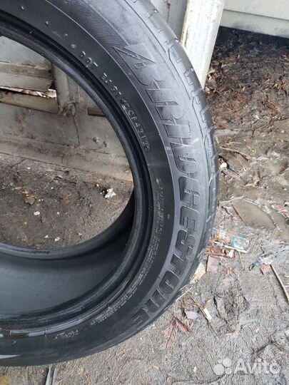 Bridgestone Dueler H/P Sport 255/55 R18