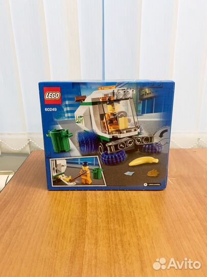 Lego City 60249 Машина для очистки улиц