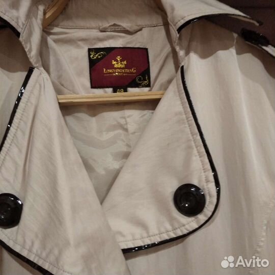 Плащ женский