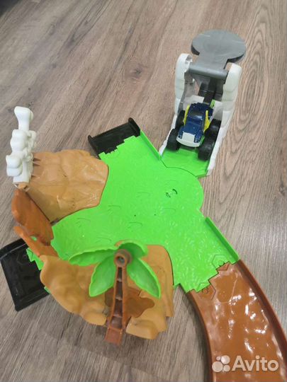 Игровой трек Вспыш + роботы-машинки