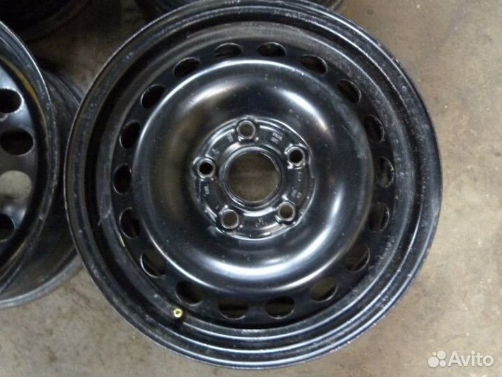 Комплект дисков штампованных R15 VW Jetta 2006-201