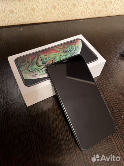 iPhone Xs Max, 64 ГБ