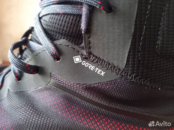 Трекинговые ботинки Millet мужские 43 размер