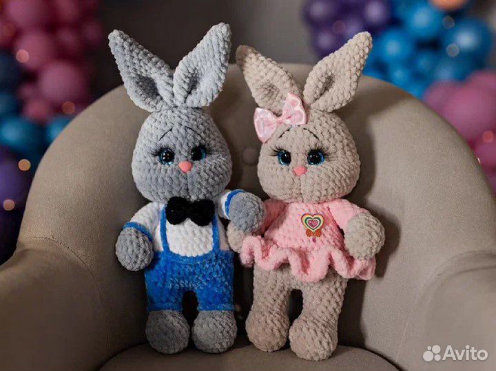 Вязаные игрушки заяц