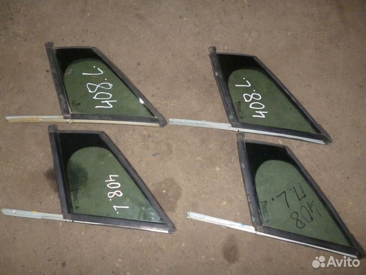 Peugeot 408 стекло переднее левое глухое