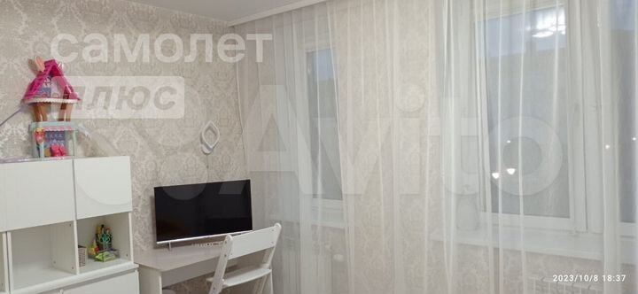 2-к. квартира, 41 м², 3/18 эт.