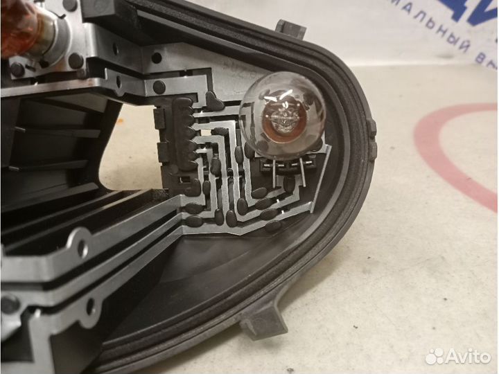 Плата фонаря заднего citroen C4(ceдaн)