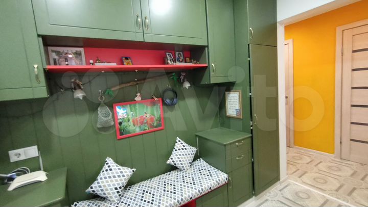 3-к. квартира, 65 м², 1/9 эт.