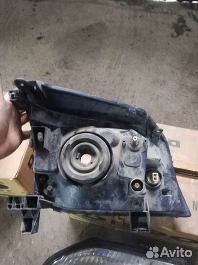 Фары на nissan x trail т30