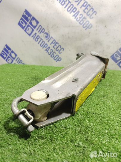 Домкрат Skoda Superb седан 1.8 AWT 2007