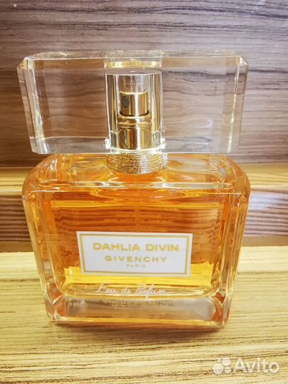 Givenchy dahlia divin женский парфюм