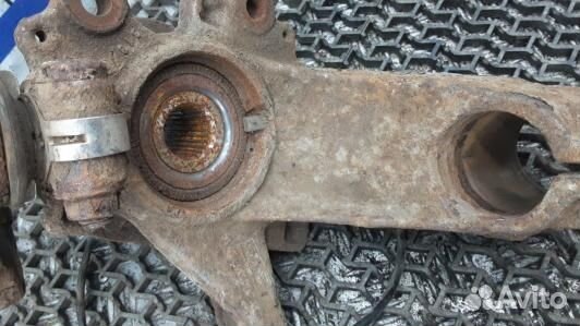 Ступица передняя правая ford kuga 1 (KUK05N901)