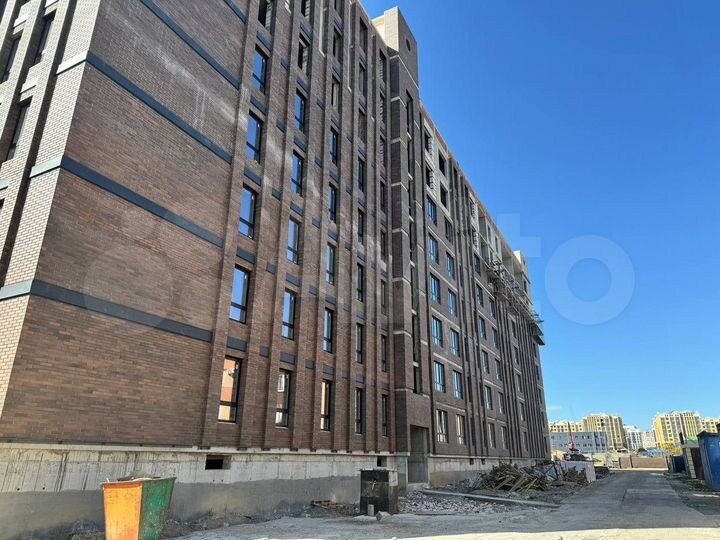 2-к. квартира, 85,1 м², 1/8 эт.