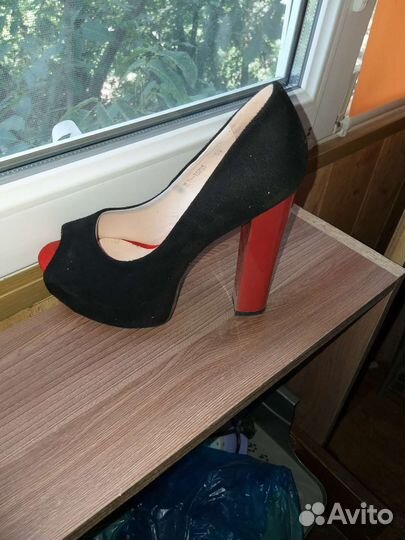 Туфли женские 39 размер