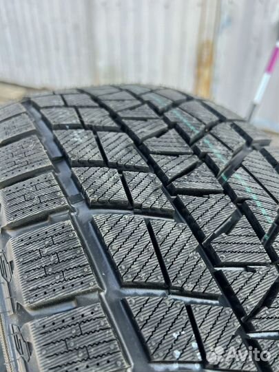 Kapsen IceMax RW501 235/55 R19 78T