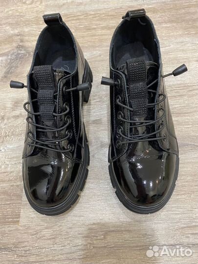 Туфли лакированые для девочки из натуральной кожи