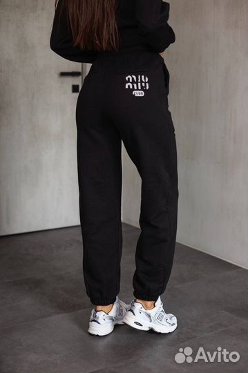 Костюм спортивный женский двойка