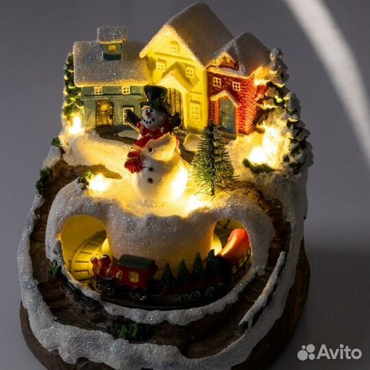 Светодиодная фигура 'Поезд и снеговик' 16 x 10 x 1