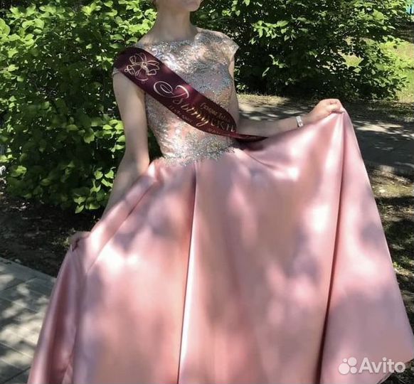 Продам платье
