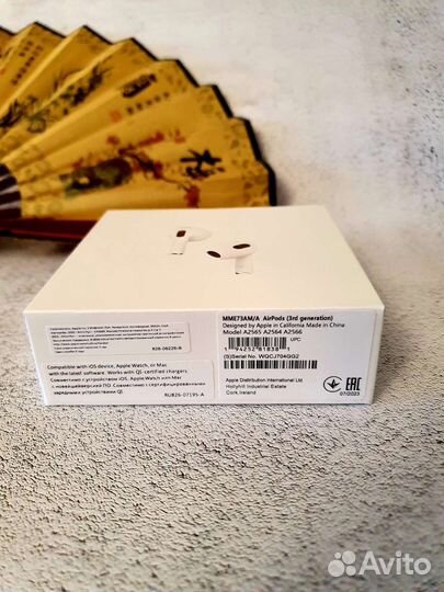 Беспроводные наушники airpods 3