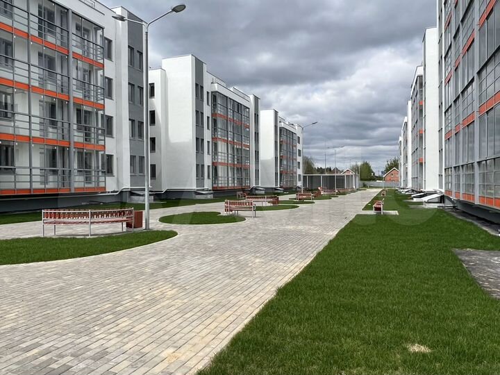 2-к. квартира, 47 м², 4/4 эт.