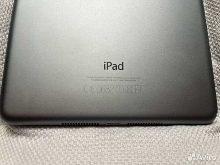 Планшет Аpple iPad mini