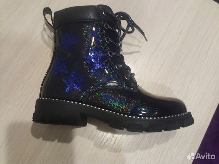 Ботинки для девочки