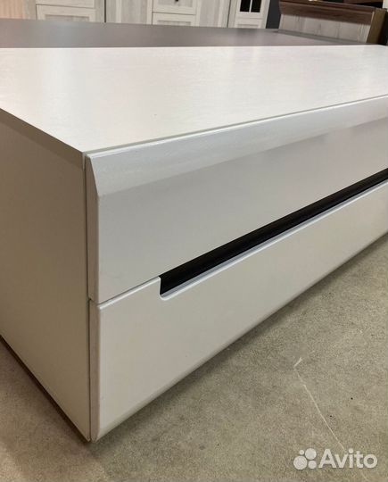 Тумба тв Стокгольм белый/белый глянец