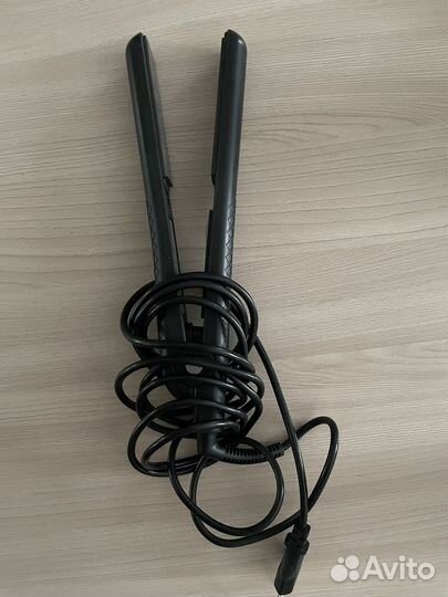 Выпрямитель для волос Hairway