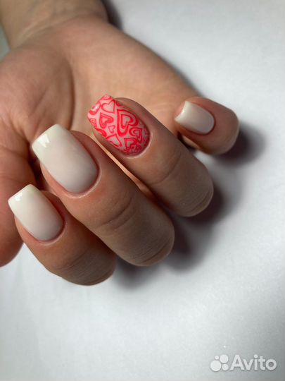 Комбинированный маникюр с покрытием гель лак