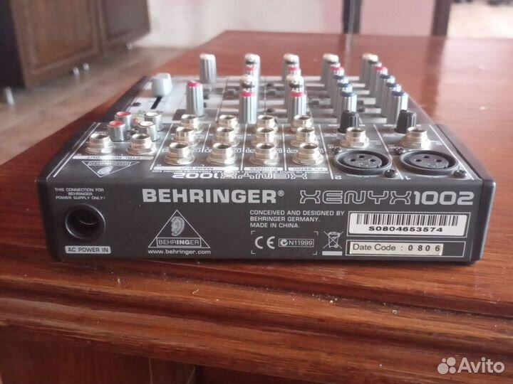 Behringer xenyx 1002