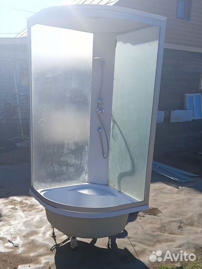 Душевая кабина 90х90