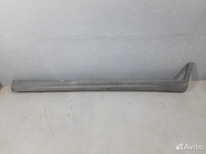 Накладка на порог (наружная) Geely Atlas