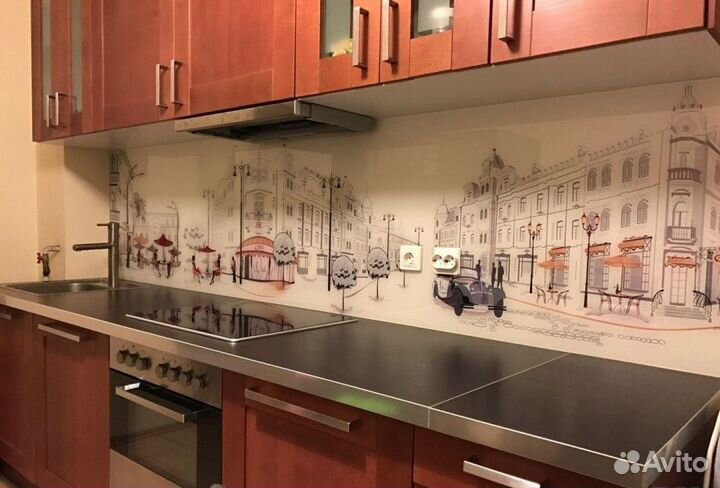 Кухонные фартуки из стекла