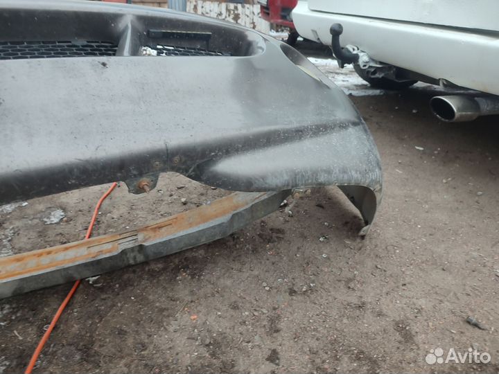 Бампер передний в сборе Hyundai Starex 1