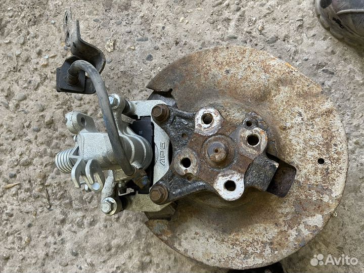 Суппорт тормозной задний левый FC013502010 FAW B50