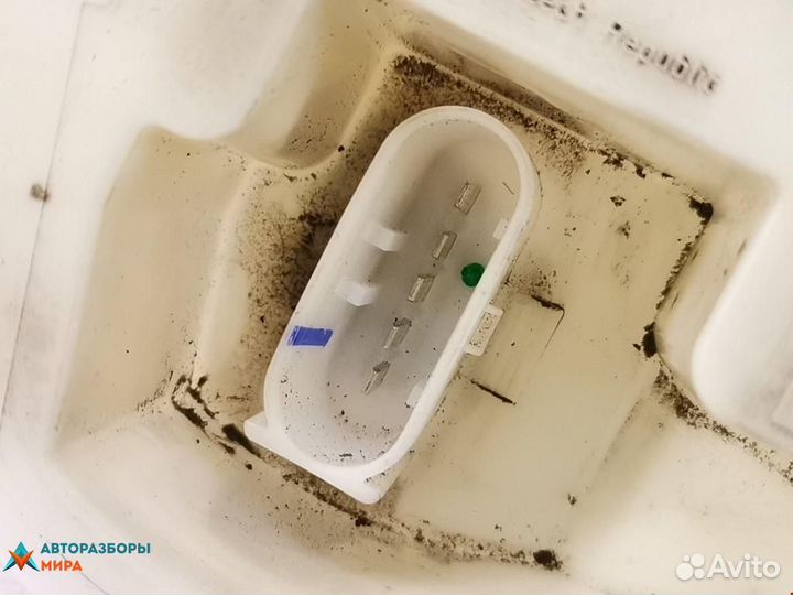 Датчик уровня топлива Mercedes-Benz E-Класс