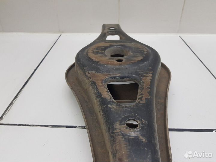 Рычаг подвески задний левый (Chery Tiggo 8 Pro)