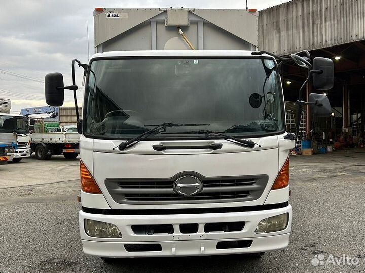 Hino 500 (Ranger), 2005