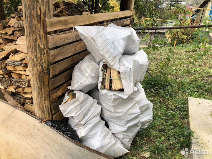 Дрова Дубовые в мешках и сетках uy165