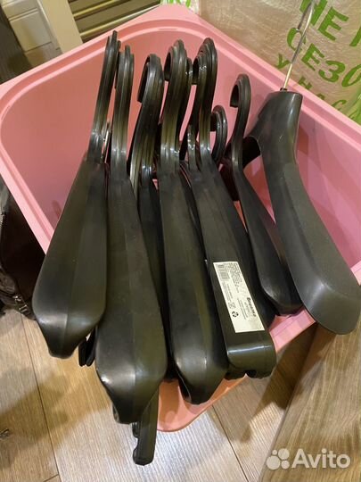 Вешалки плечики