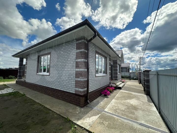 Дом 132 м² на участке 6 сот.