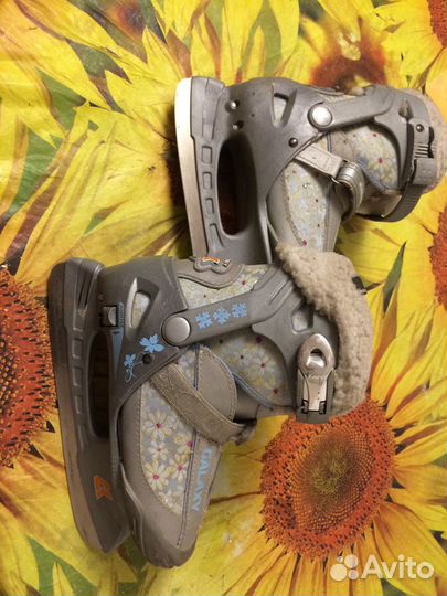 Продам коньки детские