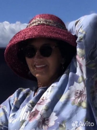 Шляпы, сумки вязаные крючком из рафии