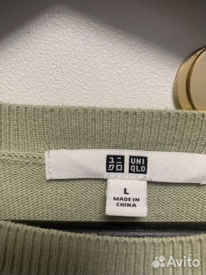 Продам свитер uniqlo 48-50