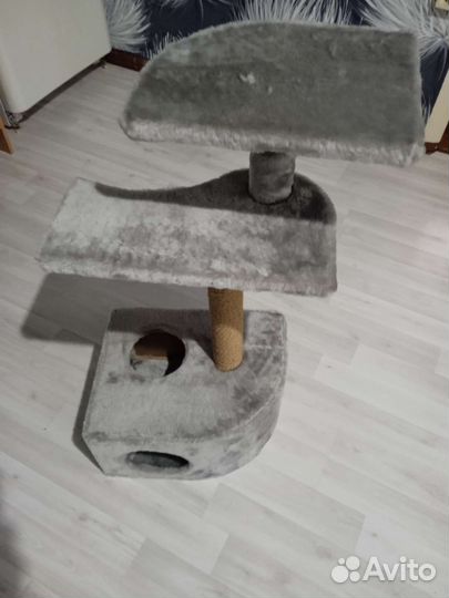 Домик с когтиточкой