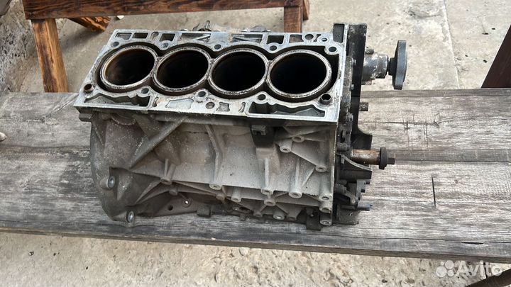 Блок цилиндров Ford Focus 3 ecoboost