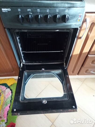 Продам электрическую плиту